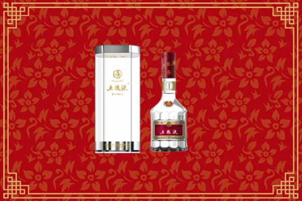 附近收购：黑河回收酒